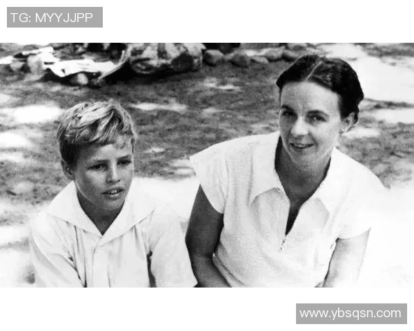 足球球星弟弟们的成长之路:他们如何走出哥哥光环找到自己的人生轨迹