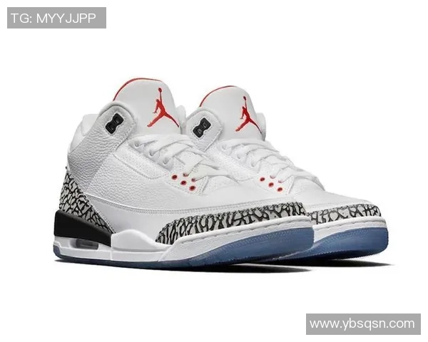 足球球星黑鞋背后的品牌故事及其独特设计解析 足球球星黑鞋背后的品牌故事及其独特设计解析